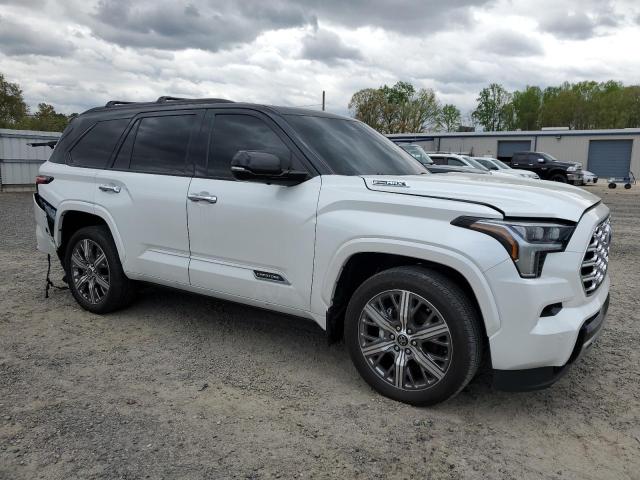 Photo 4 from auction – 2023 TOYOTA SEQUOIA SR with VIN 7SVAAABA5PX012570