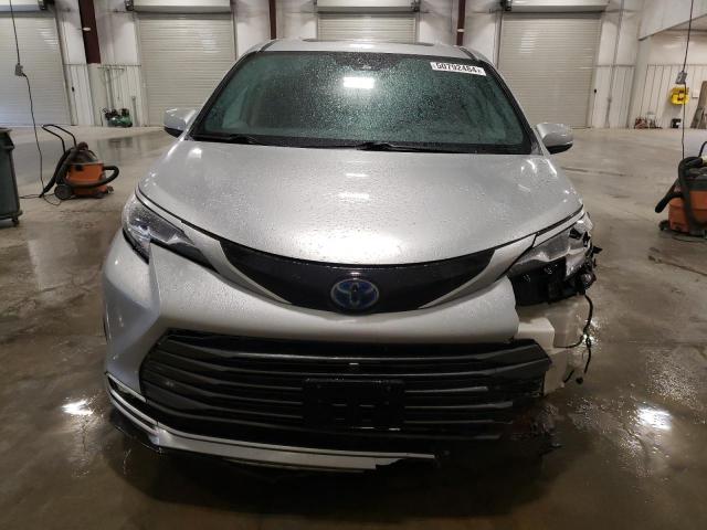 Photo 5 from auction – 2021 TOYOTA SIENNA LIM with VIN 5TDESKFC2MS010612