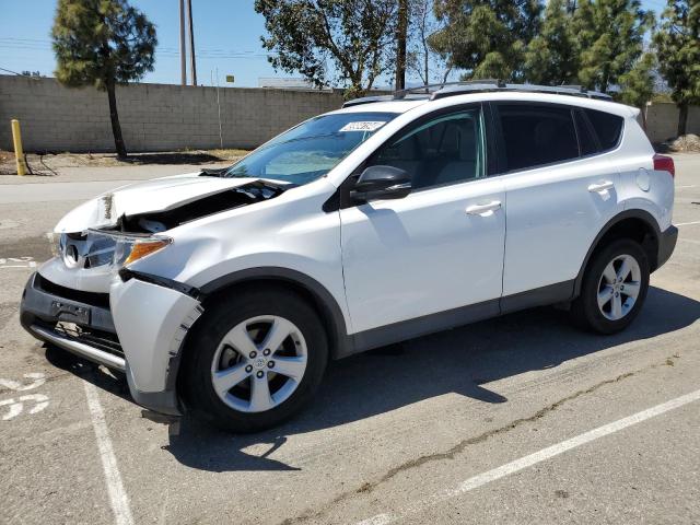 TOYOTA RAV4 XLE 2014 с VIN 2T3WFREV1EW106977 - Фото с аукциона