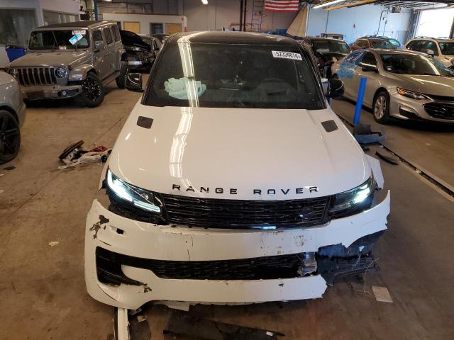 Photo 5 from auction – 2024 LAND ROVER RANGE ROVE with VIN SAL1L9FU5RA173779