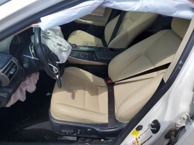 Photo 7 from auction – 2016 LEXUS IS 200T with VIN JTHBA1D28G5019835