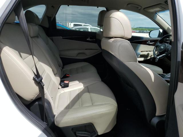 Photo 11 from auction – 2017 KIA SORENTO EX with VIN 5XYPH4A10HG277758