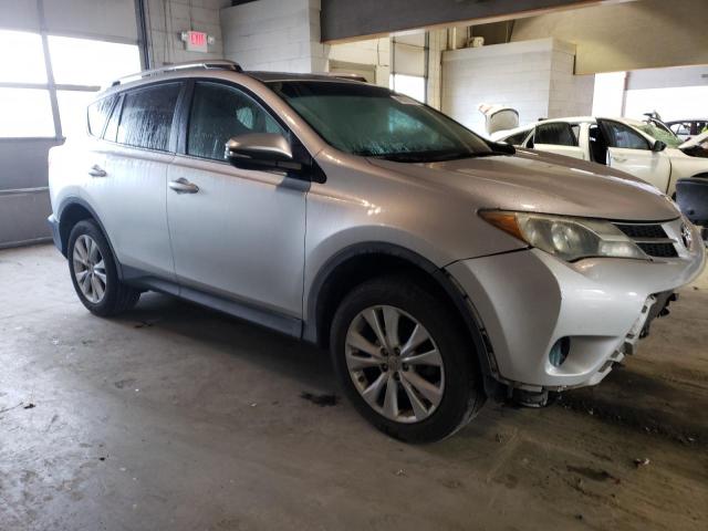 Photo 4 from auction – 2013 TOYOTA RAV4 LIMIT with VIN 2T3DFREV3DW095390