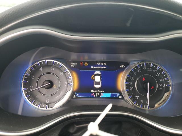 Foto 9 de la subasta – 2015 CHRYSLER 200 C con VIN 1C3CCCCB6FN576114