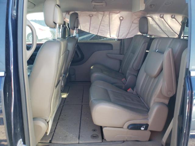 Photo 11 from auction – 2013 CHRYSLER TOWN & COU with VIN 2C4RC1CGXDR564330