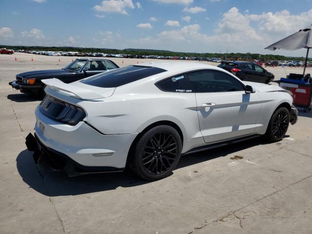 Photo 3 from auction – 2019 FORD MUSTANG with VIN 1FA6P8THXK5196286