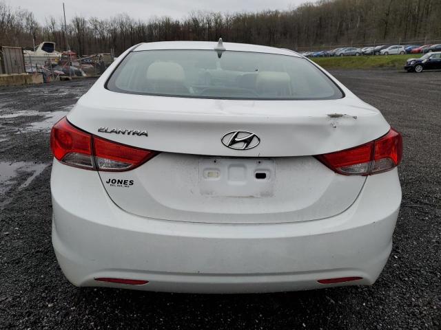 Photo 6 from auction – 2011 HYUNDAI ELANTRA GL with VIN 5NPDH4AE2BH016735