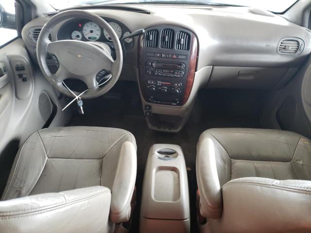 Photo 8 from auction – 2002 CHRYSLER TOWN & COU with VIN 2C4GP74L52R761204