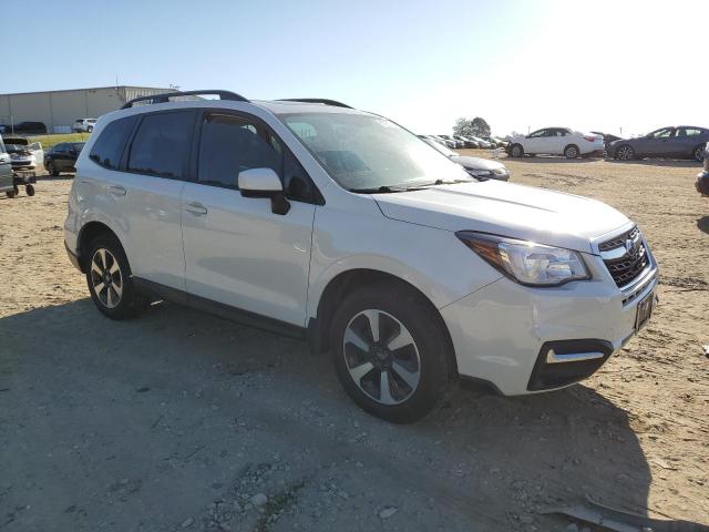 Photo 4 from auction – 2017 SUBARU FORESTER 2 with VIN JF2SJAEC9HH588249