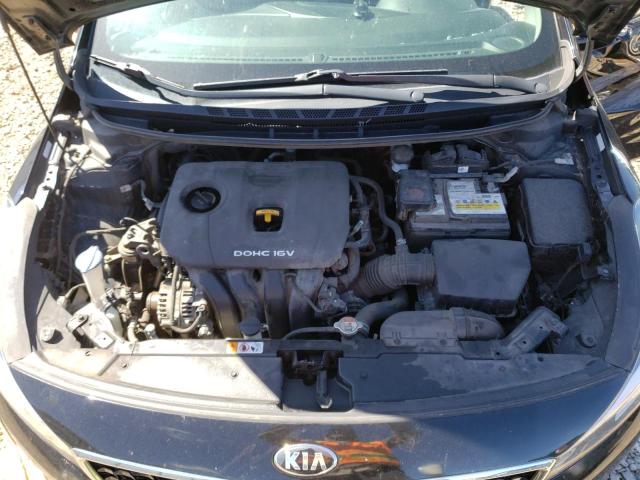 Photo 11 from auction – 2018 KIA FORTE LX with VIN 3KPFL4A75JE211076