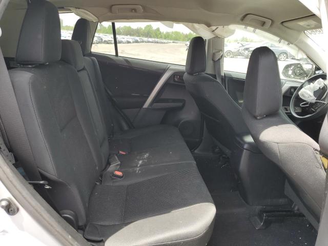 Photo 10 from auction – 2017 TOYOTA RAV4 LE with VIN 2T3BFREV3HW642039