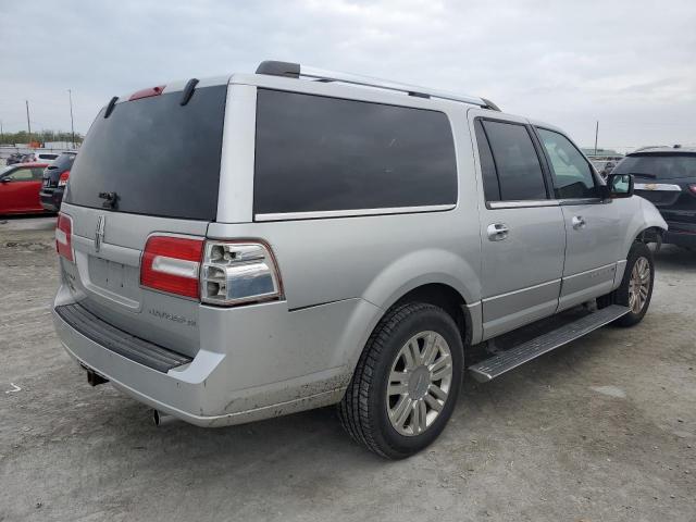 Photo 3 from auction – 2012 LINCOLN NAVIGATOR with VIN 5LMJJ3J52CEL06985