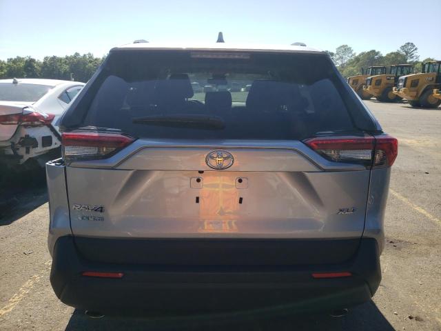 Photo 6 from auction – 2023 TOYOTA RAV4 XLE with VIN 2T3W1RFV9PC245661