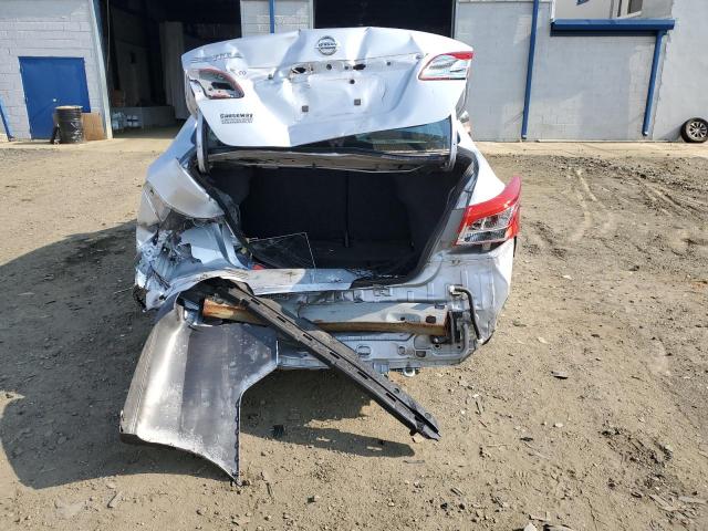 Photo 6 from auction – 2017 NISSAN SENTRA S with VIN 3N1AB7AP1HY246675