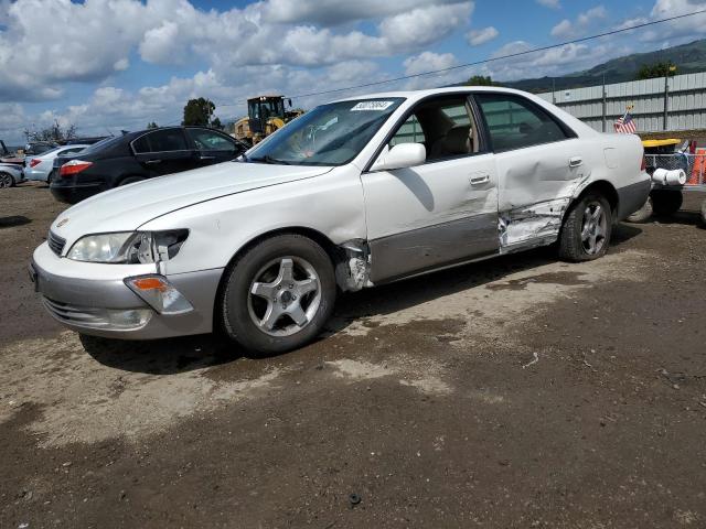 LEXUS ES 300 1997 with VIN JT8BF22G7V5002740 - Photo from auction