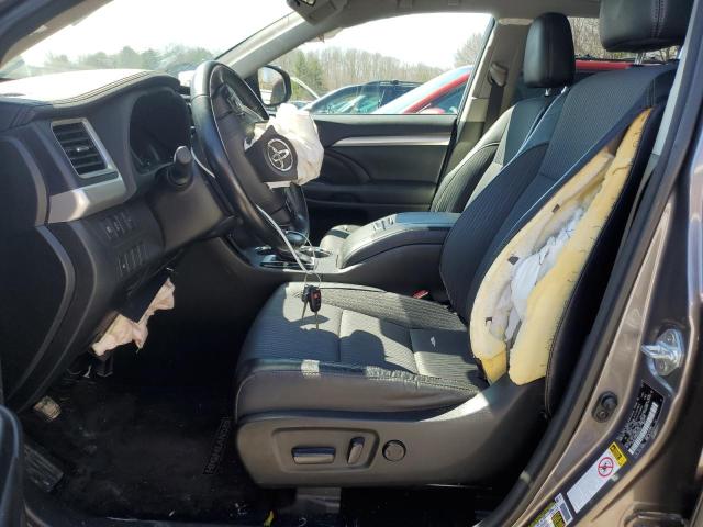 Photo 7 from auction – 2017 TOYOTA HIGHLANDER with VIN 5TDBZRFH8HS395134
