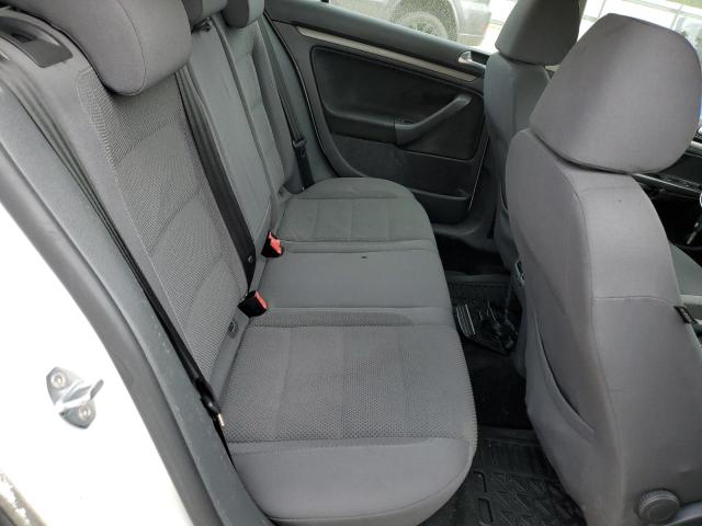 Photo 10 from auction – 2007 VOLKSWAGEN RABBIT with VIN WVWDR71K97W198455