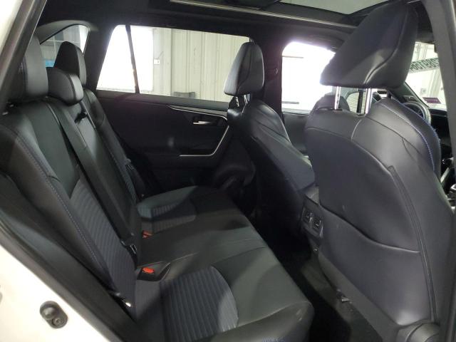 Photo 10 from auction – 2022 TOYOTA RAV4 XSE with VIN 4T3E6RFV4NU073533