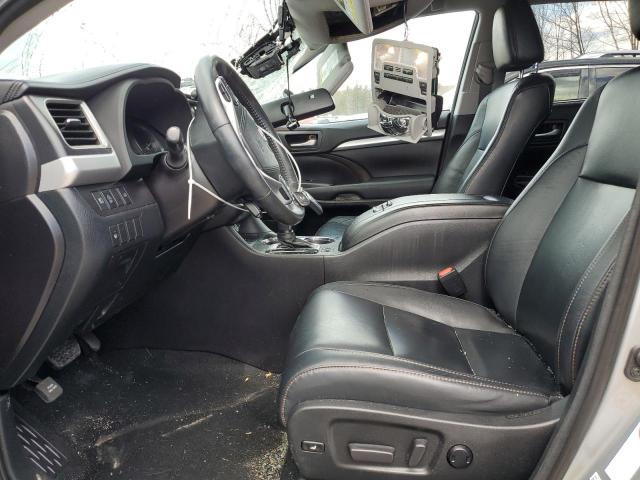 Photo 7 from auction – 2018 TOYOTA HIGHLANDER with VIN 5TDJZRFH5JS883720