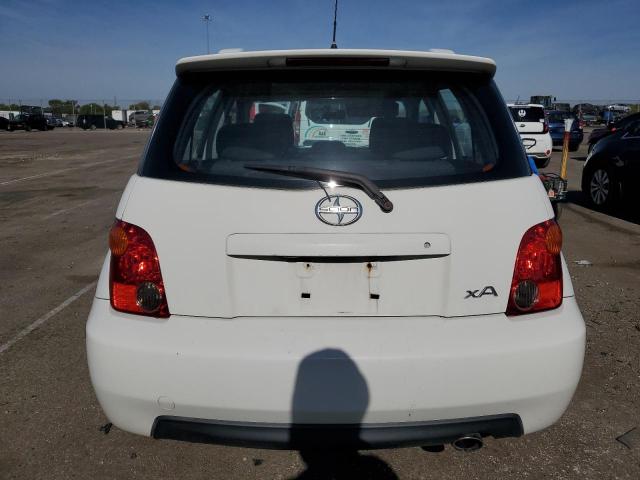 Photo 6 from auction – 2005 TOYOTA SCION XA with VIN JTKKT624350128672