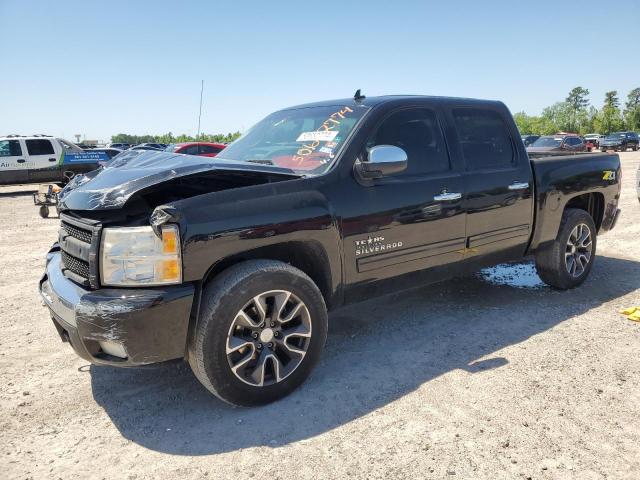 CHEVROLET SILVERADO 2011 with VIN 3GCPKSE33BG245140 - Photo from auction