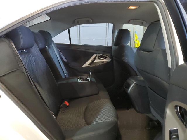 Photo 10 from auction – 2011 TOYOTA CAMRY 4D 2 with VIN 4T1BF3EK3BU640908