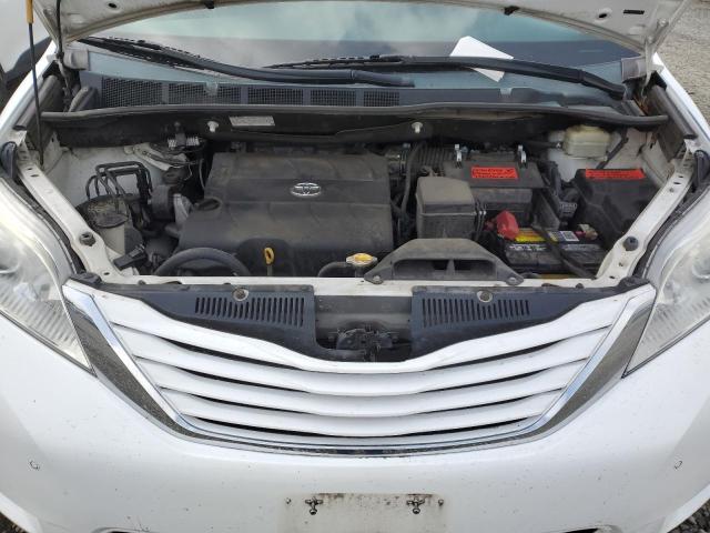 Photo 12 from auction – 2015 TOYOTA SIENNA LE with VIN 5TDKK3DC4FS544435