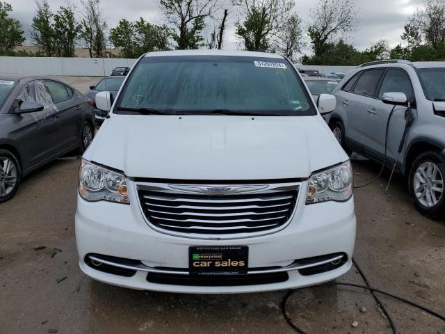Photo 5 from auction – 2016 CHRYSLER TOWN & COU with VIN 2C4RC1BG5GR295451
