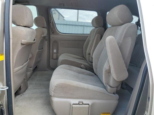 Photo 11 from auction – 2002 TOYOTA SIENNA LE with VIN 4T3ZF13CX2U444664