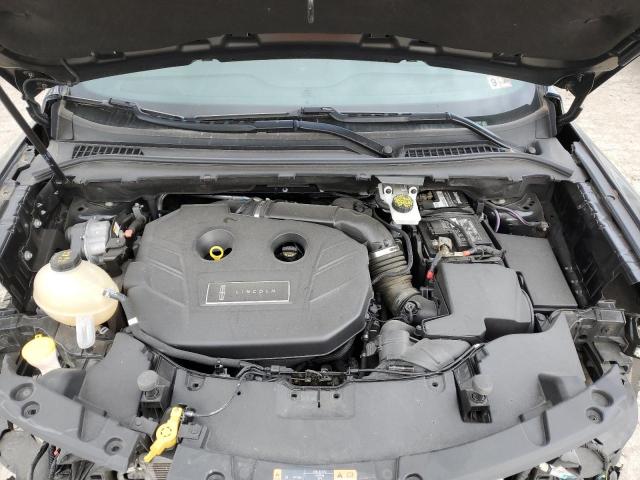 Photo 11 from auction – 2017 LINCOLN MKC RESERV with VIN 5LMCJ3D99HUL70199