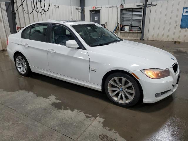 Photo 4 from auction – 2009 BMW 328 XI with VIN WBAPK735X9A457377