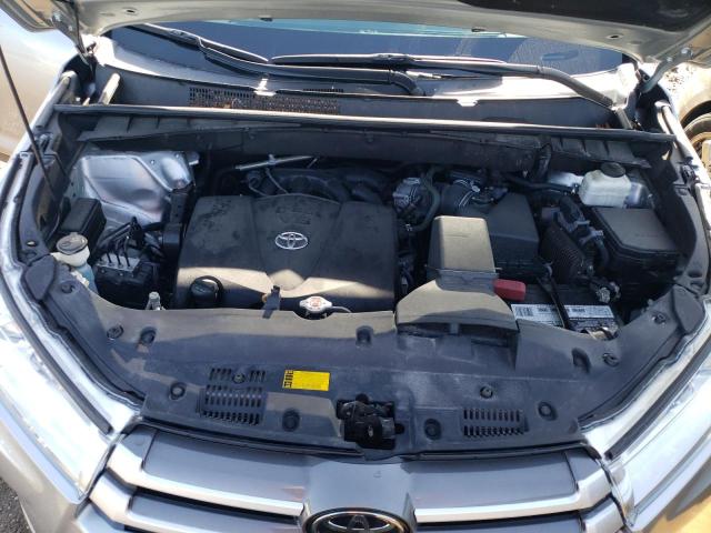 Photo 12 from auction – 2019 TOYOTA HIGHLANDER with VIN 5TDJZRFH1KS571007