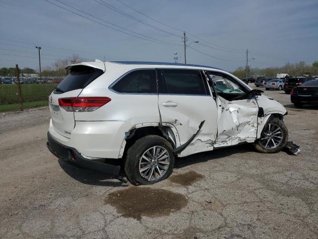 Zdjęcie 3 z aukcji – 2018 TOYOTA HIGHLANDER z VIN 5TDJZRFH7JS834678
