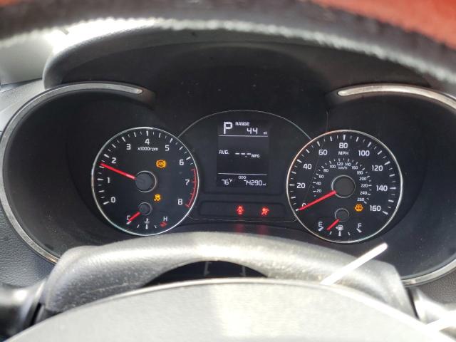Zdjęcie 9 z aukcji – 2017 KIA FORTE LX z VIN 3KPFK4A74HE097424