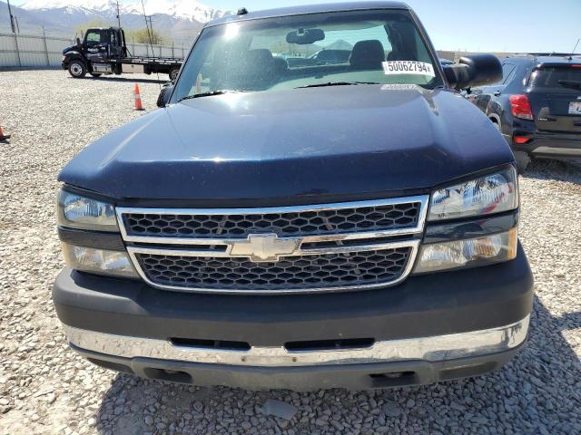 Photo 5 from auction – 2005 CHEVROLET SILVERADO with VIN 1GCHK29215E125936