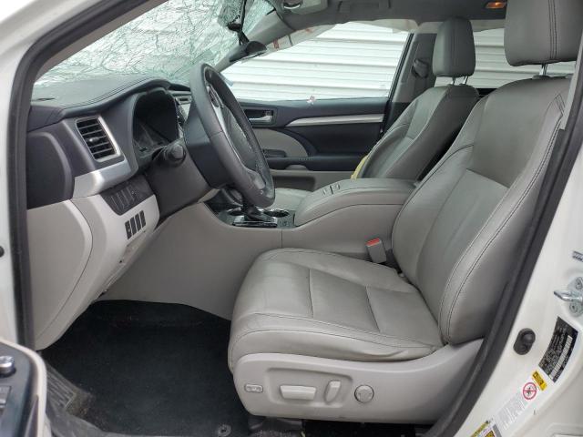 Photo 7 from auction – 2016 TOYOTA HIGHLANDER with VIN 5TDKKRFHXGS145042