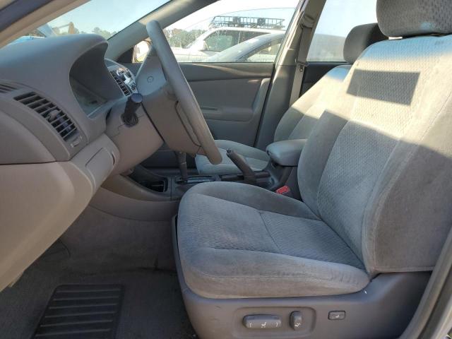 Photo 7 from auction – 2004 TOYOTA CAMRY LE with VIN 4T1BE32K74U272596