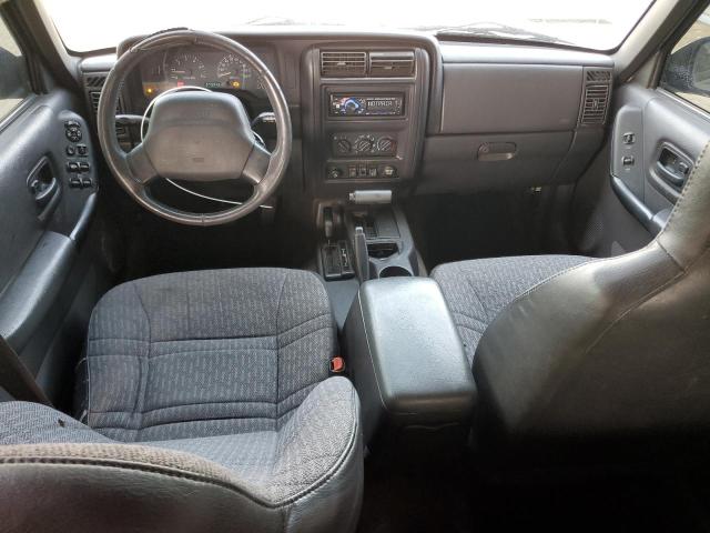 Photo 8 from auction – 2000 JEEP CHEROKEE SPORT with VIN 1J4FF48S7YL221475