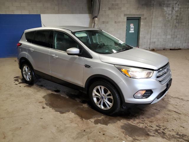 Photo 4 from auction – 2017 FORD ESCAPE SE with VIN 1FMCU9GD9HUC06111