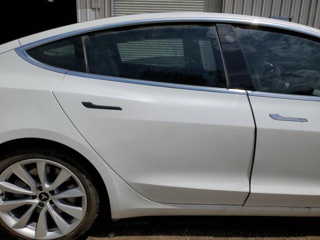 Photo 10 from auction – 2019 TESLA MODEL 3 with VIN 5YJ3E1EA3KF509087
