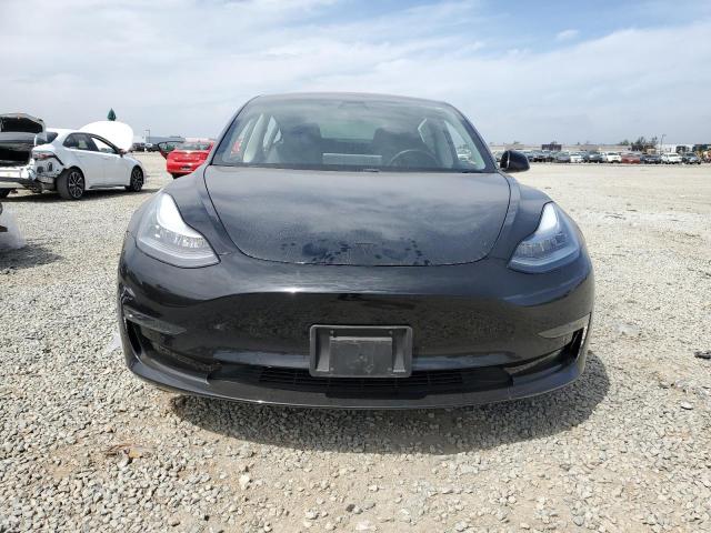 Photo 5 from auction – 2018 TESLA MODEL 3 with VIN 5YJ3E1EA9JF151993