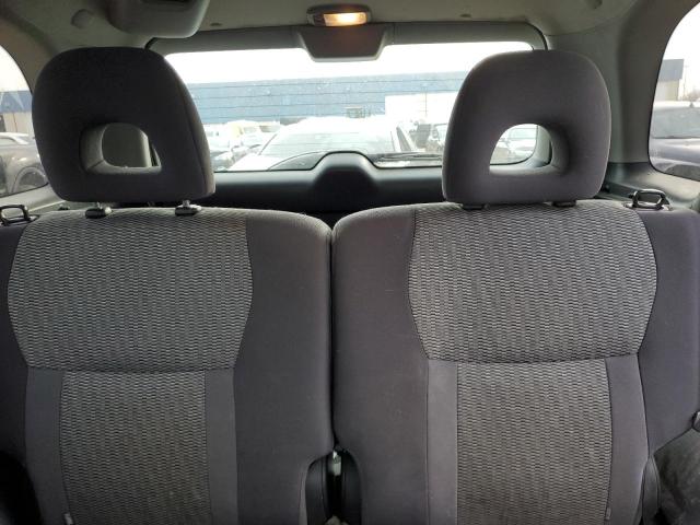 Photo 10 from auction – 2004 TOYOTA RAV4 with VIN JTEGD20V840013963