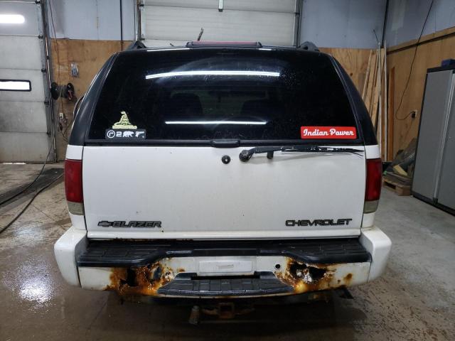 Photo 6 from auction – 2002 CHEVROLET BLAZER with VIN 1GNDT13W12K136876
