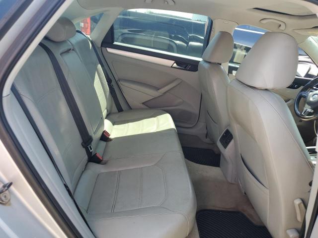 Photo 10 from auction – 2013 VOLKSWAGEN PASSAT SE with VIN 1VWBP7A3XDC045387