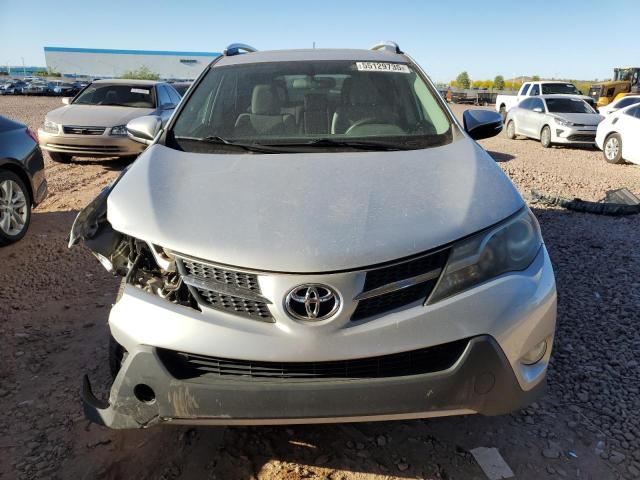 Photo 5 from auction – 2015 TOYOTA RAV4 with VIN 2T3WFREV8FW225482