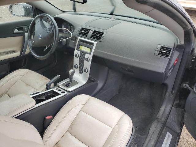 Photo 8 from auction – 2011 VOLVO C70 T5 with VIN YV1672MC7BJ108970