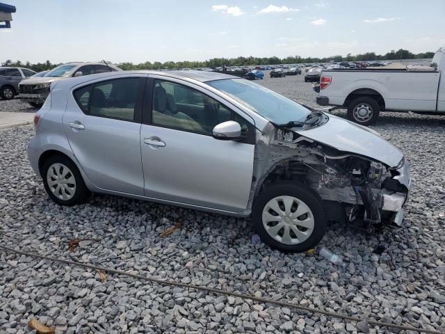 Photo 4 from auction – 2014 TOYOTA PRIUS C with VIN JTDKDTB38E1566009