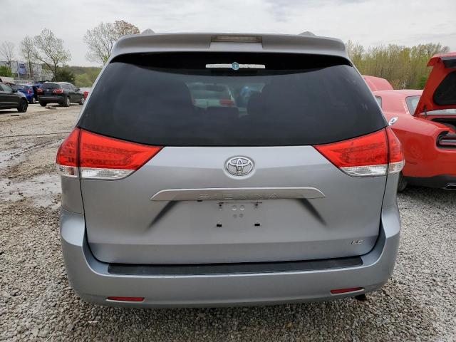 Photo 6 from auction – 2014 TOYOTA SIENNA LE with VIN 5TDKK3DC2ES414281