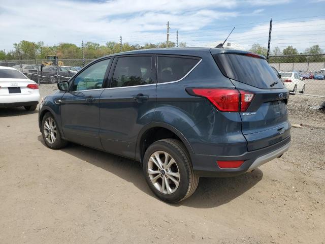 Photo 2 from auction – 2019 FORD ESCAPE SE with VIN 1FMCU9GD5KUA65075
