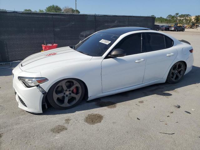 Photo 1 from auction – 2017 ALFA ROMEO GIULIA TI with VIN ZARFAECN9H7561897